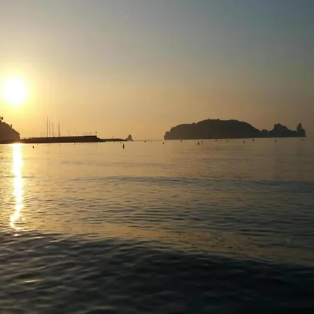 Apartmán In Estartit Near Sea